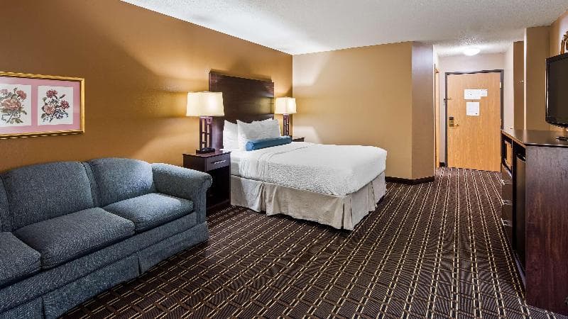 Best Western Dodgeville Inn & Suites 4