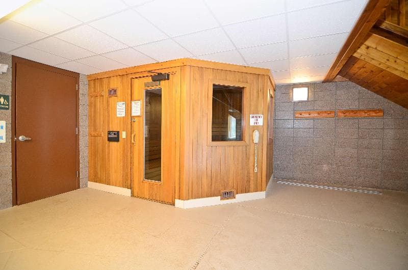 Best Western Northwoods Lodge 5