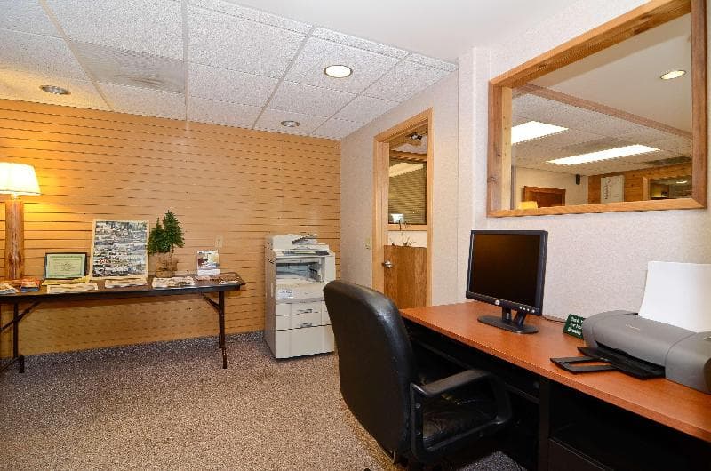 Best Western Northwoods Lodge photo 1