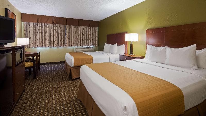 Best Western Executive Inn 4