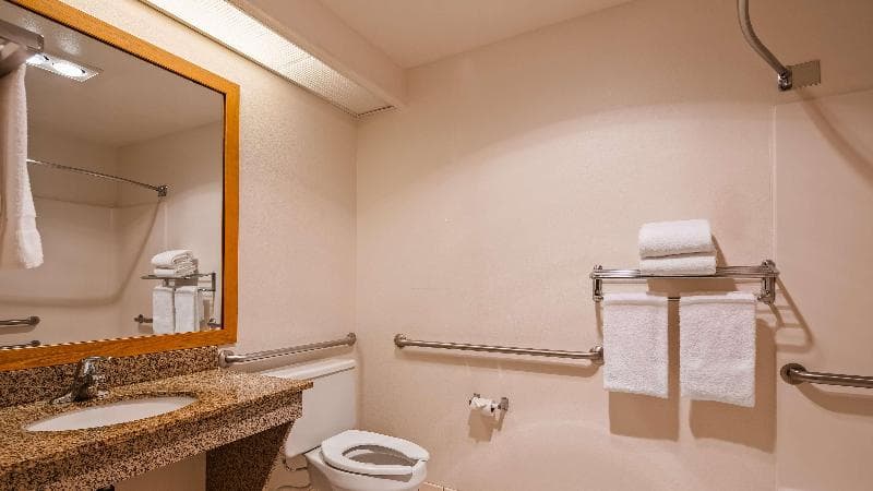 Best Western Spooner Riverplace 2