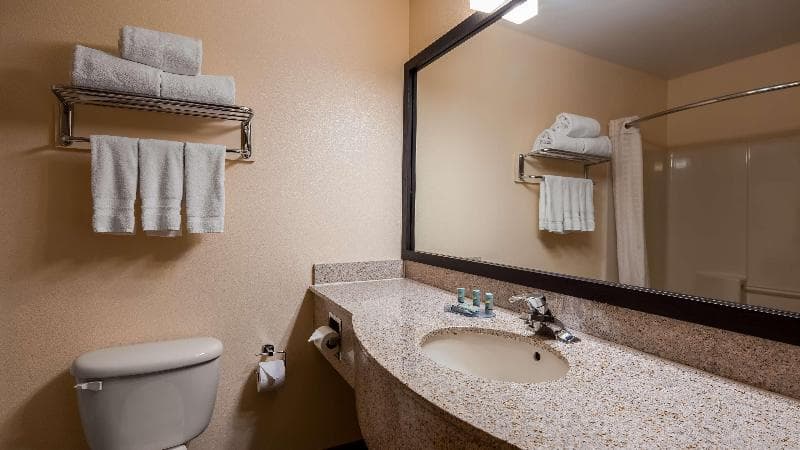 Best Western Laramie Inn & Suites 2
