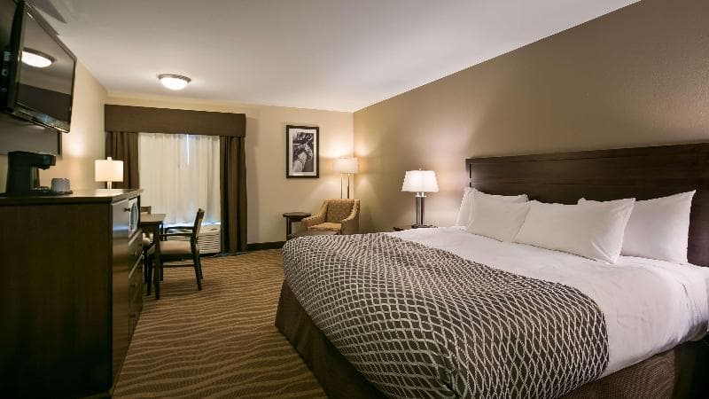 Best Western High Road Inn 3