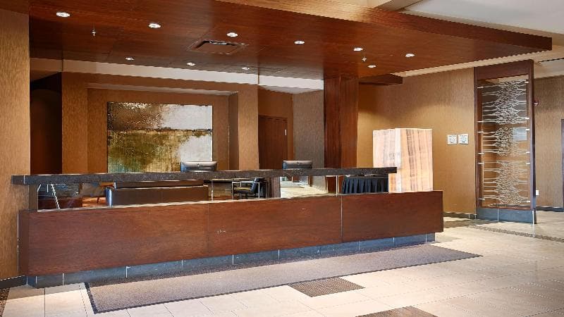 Best Western Cold Lake Inn 5
