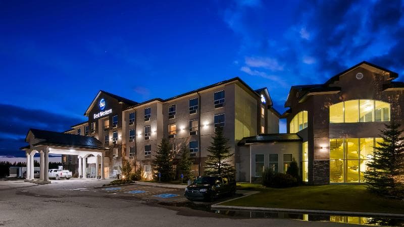 Best Western Rocky Mountain House Inn & Suites 5