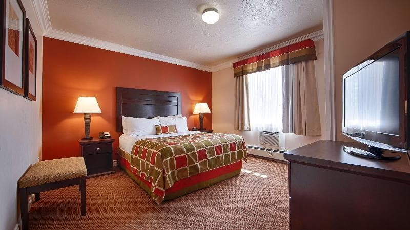 Best Western Plus Mirage Hotel & Resort 2