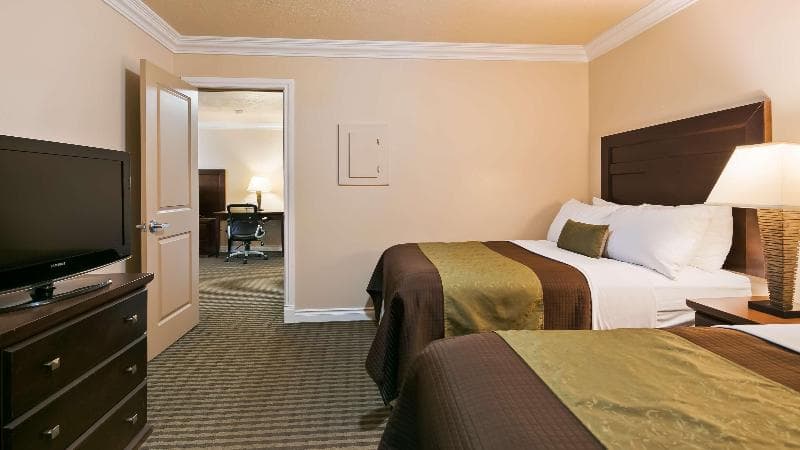 Best Western Plus Mirage Hotel & Resort 3