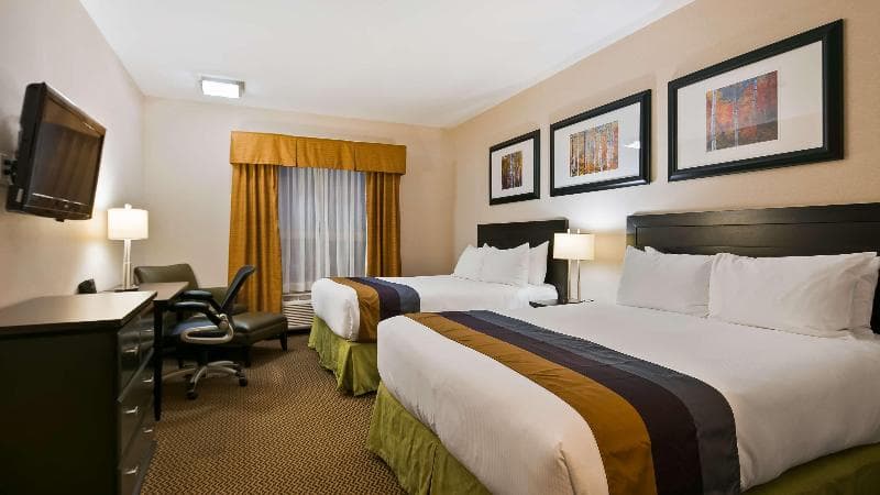 Best Western Wainwright Inn & Suites 5