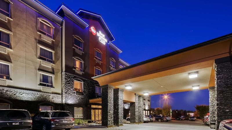 Best Western Plus the Inn at St. Albert 3