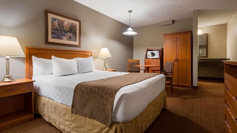SureStay Plus Hotel By Best Western Salmon Arm 3