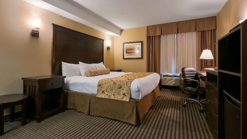 Best Western Maple Ridge Hotel 4