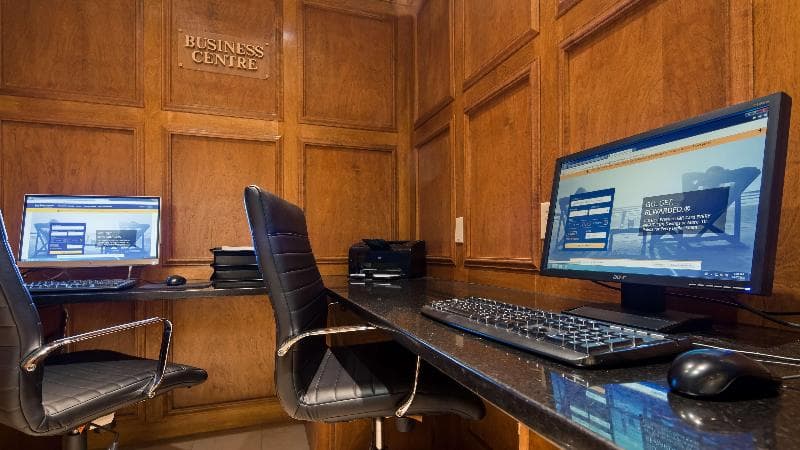 Best Western Parkway Inn & Conference Centre photo 1