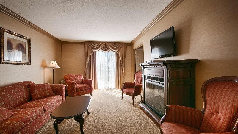 SureStay Plus Hotel by Best Western Kincardine 4