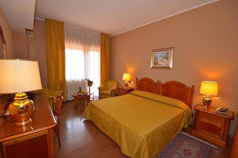 Garden Hotel Catania 5