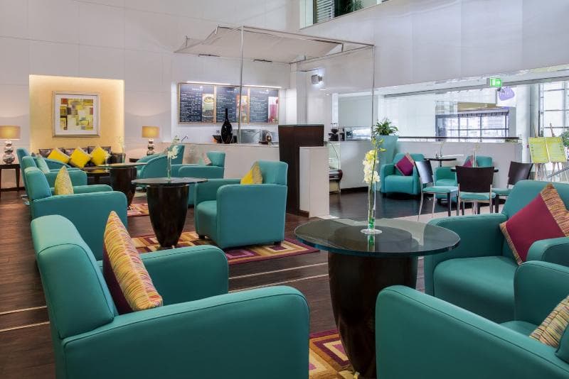 Time Oak Hotel And Suites 4
