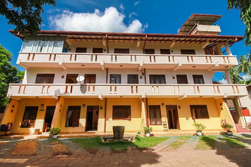 Green View Hotel main