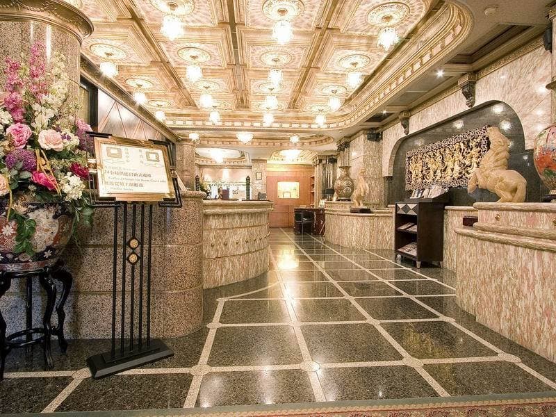 Charming City Hotel 3