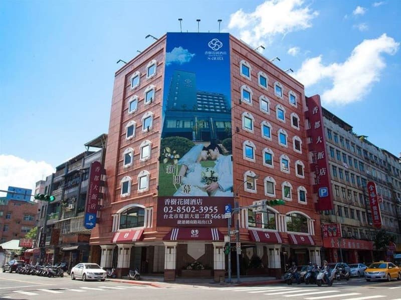 Charming Castle Hotel main