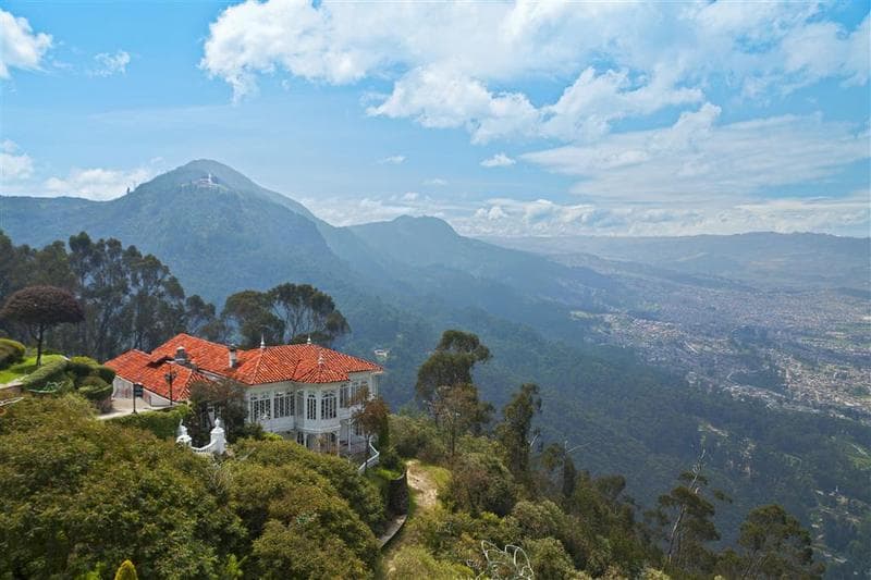 Aloft Bogota Airport 5