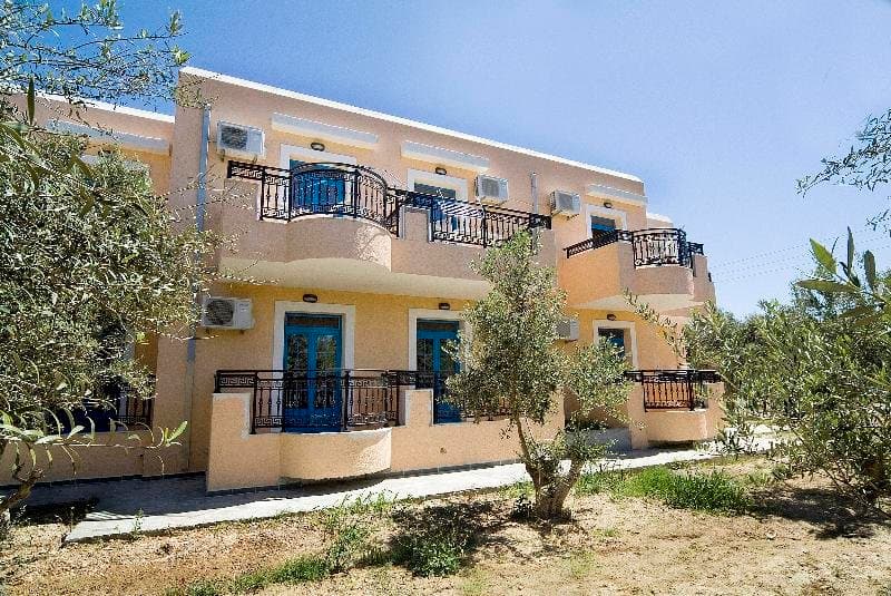 Chrysoula Hotel & Apartments 5