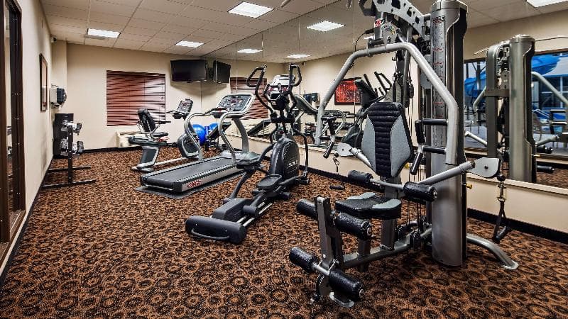 Best Western Plus South Edmonton Inn & Suites 2