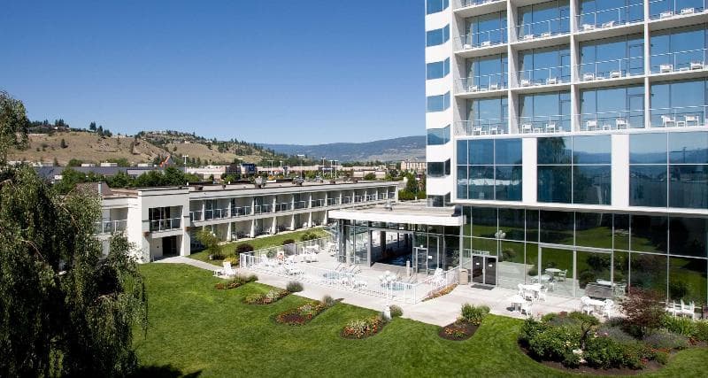 Best Western Plus Kelowna Hotel & Suites 2