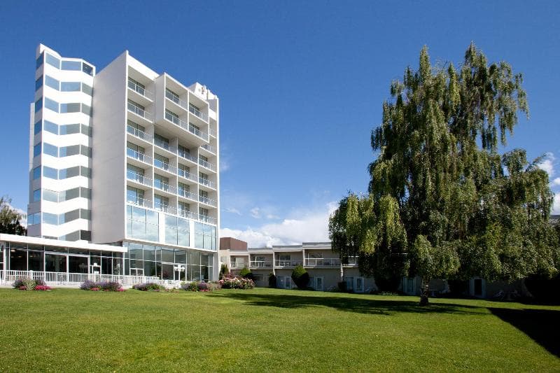 Best Western Plus Kelowna Hotel & Suites 3