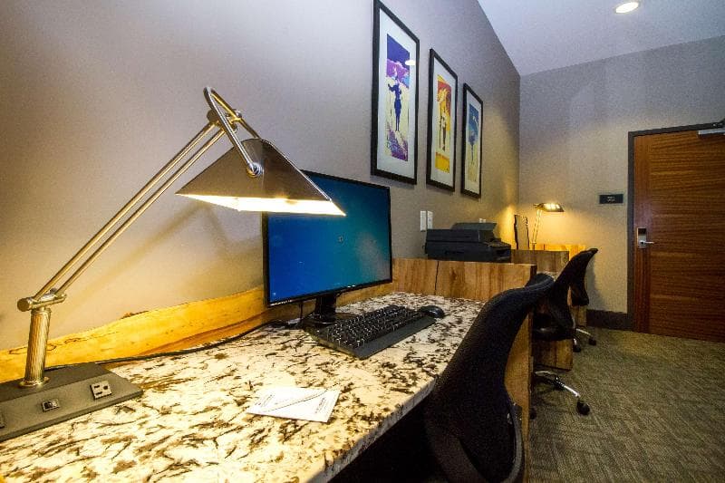 Best Western Plus Revelstoke 4