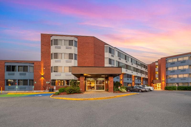 Best Western Plus Ottawa City Centre 4