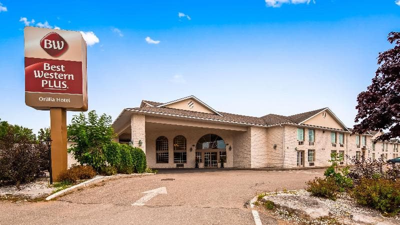 Best Western Plus Orillia Hotel 3