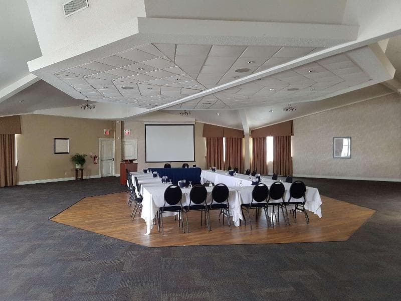 Best Western Plus Durham Hotel & Conference Centre 4