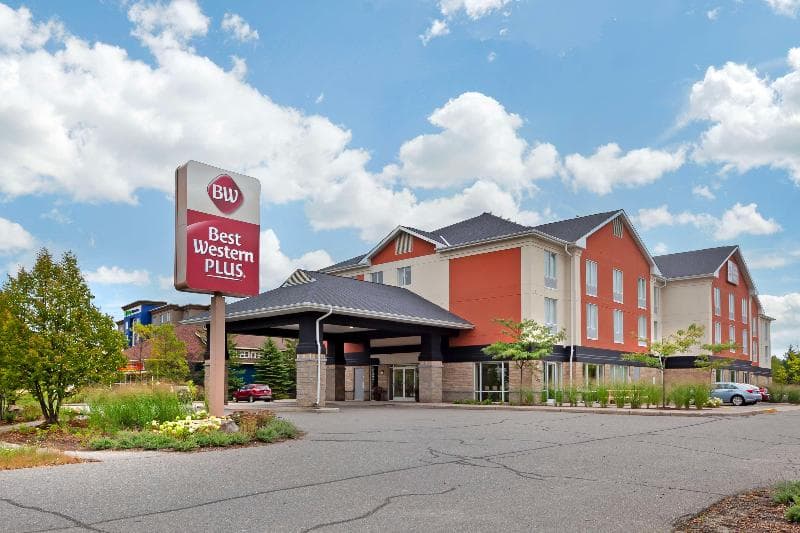 Best Western Plus Muskoka Inn 4