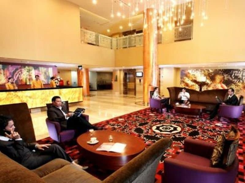 Swiss-Belhotel Ambon 3
