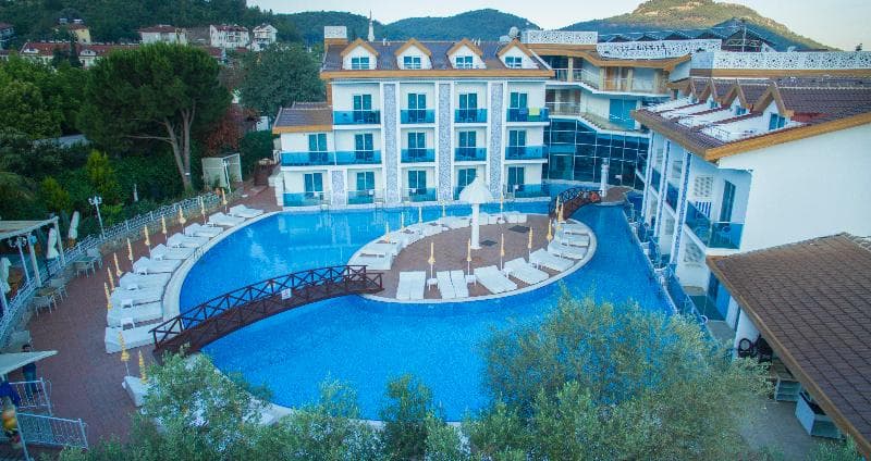 Ocean Blue High Class Hotel 3