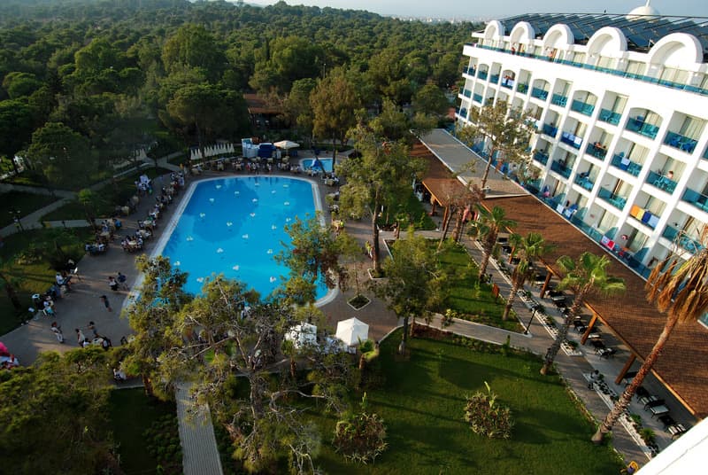 Maya World Hotel Side photo 1