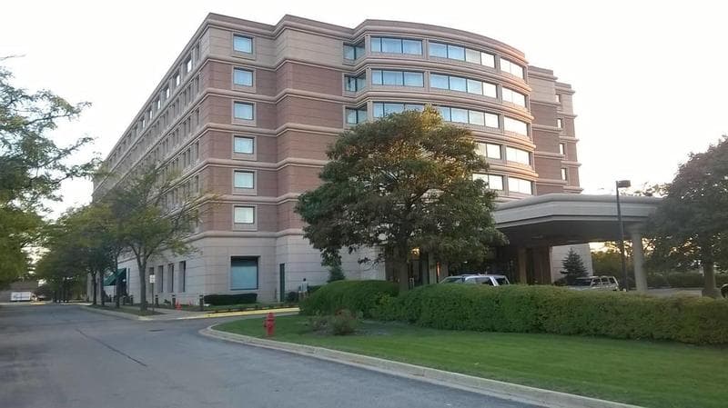 Renaissance Chicago Glenview Suites Hotel 2