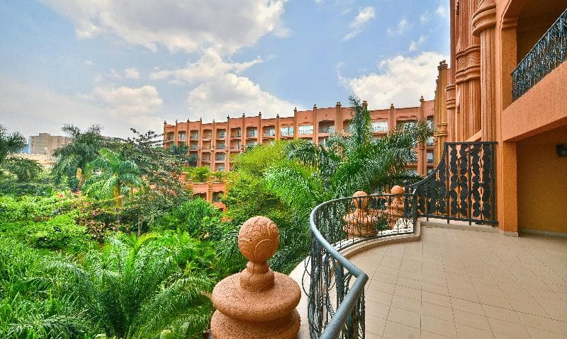 Kampala Serena 5