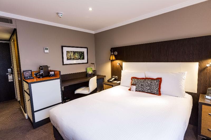 DoubleTree by Hilton London - Ealing 2