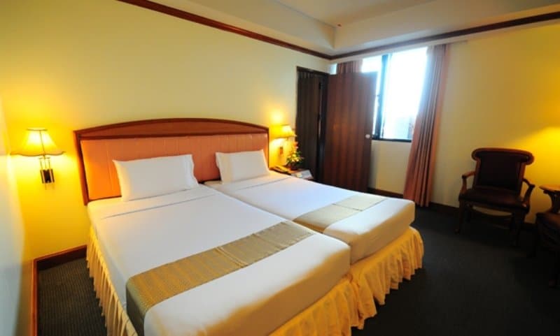 V.L. Hat Yai 4