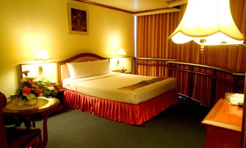 V.L. Hat Yai 5