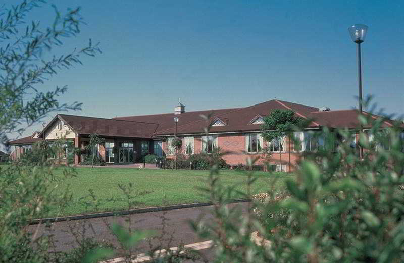 Mercure Daventry Court Hotel photo 1