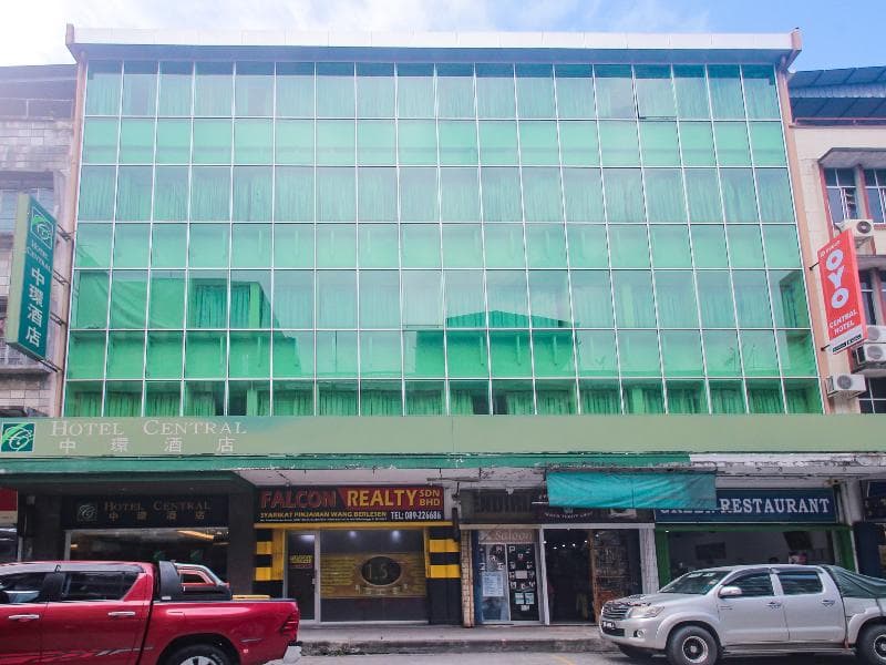 Central Sandakan main