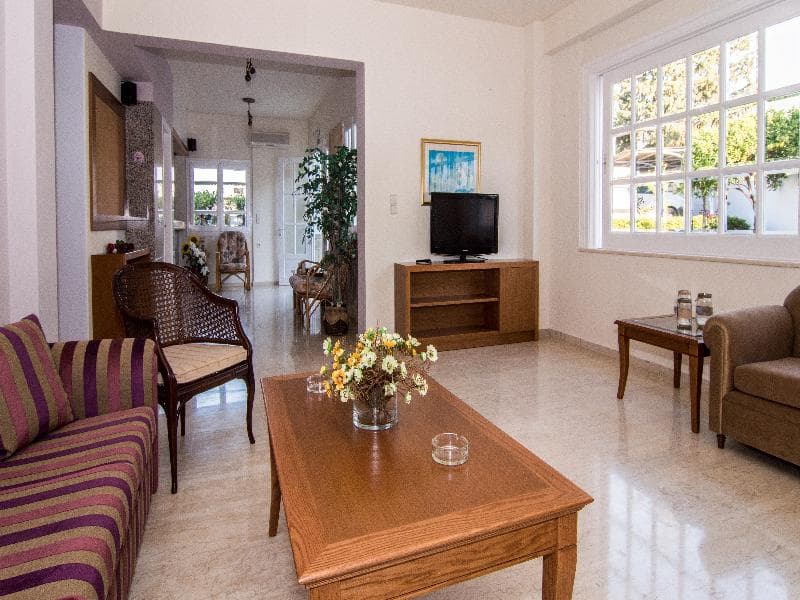 Manolis Apartments 4