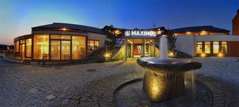 Maximus Resort 3