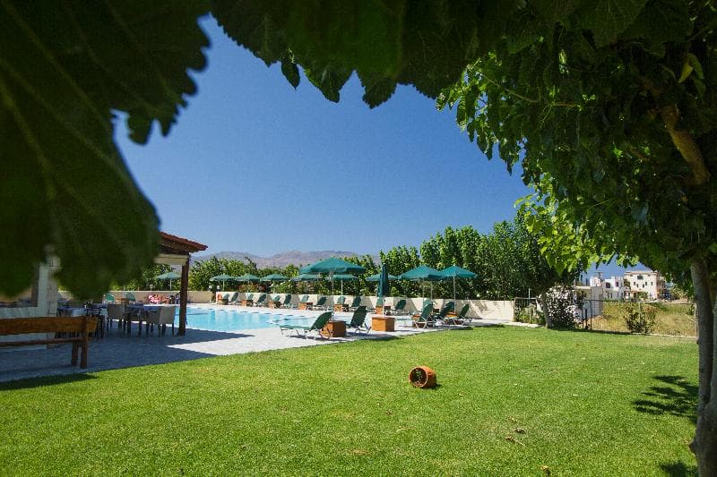 Mediterranean Hotel Apartments & Studios 5