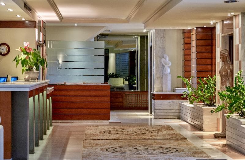 Blazer Suites Hotel 5
