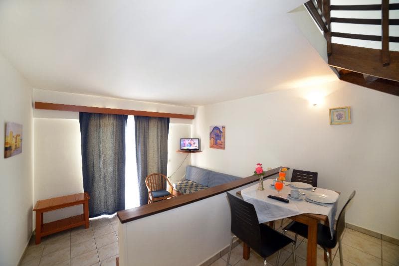 Pegasus Hotel 5