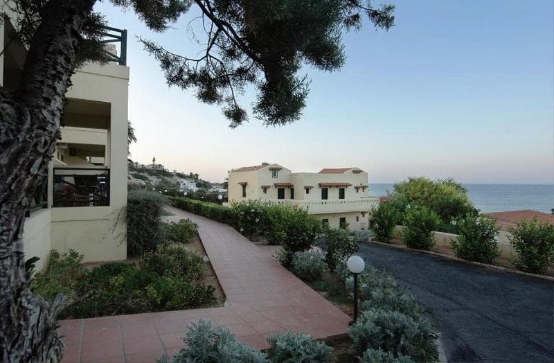 Saradari Beach Hotel - Adults Only 3