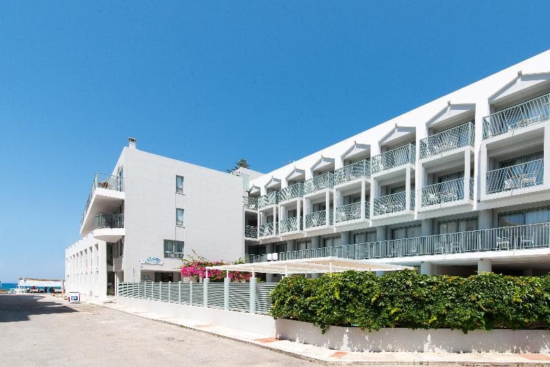 Alia Beach Hotel photo 1