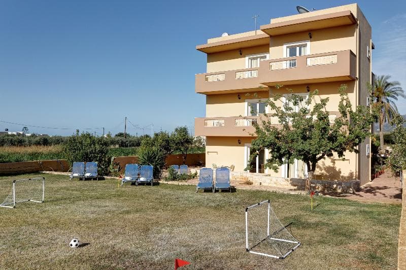 Danelis Studios & Apartments 3